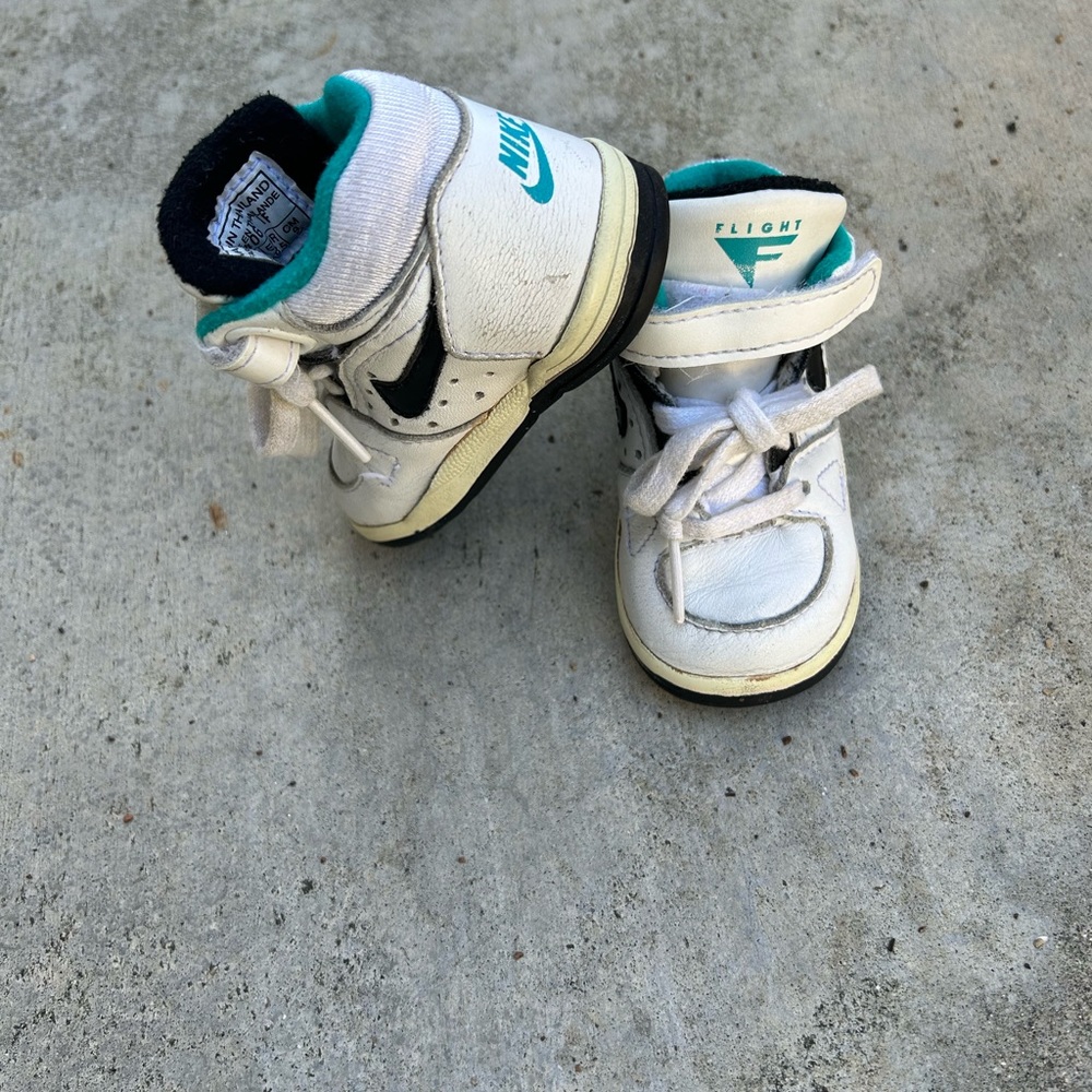 Vintage 90s Nike Flight White Black Teal Color Baby Size 3